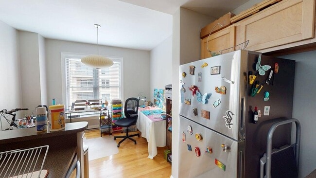 Building Photo - Gateway Plaza in Center City Condo with La...