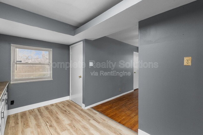 Building Photo - 135 Dundee Cir