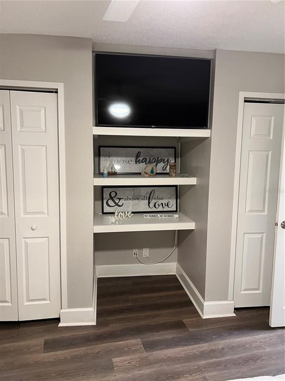 Building Photo - 3315 58th Ave S