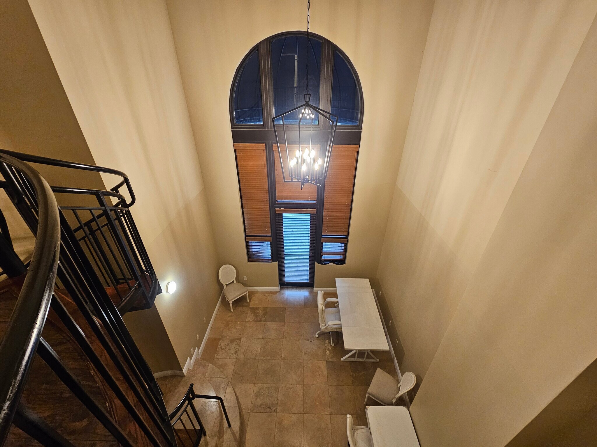 looking down from bedroom - 801 S Olive Ave