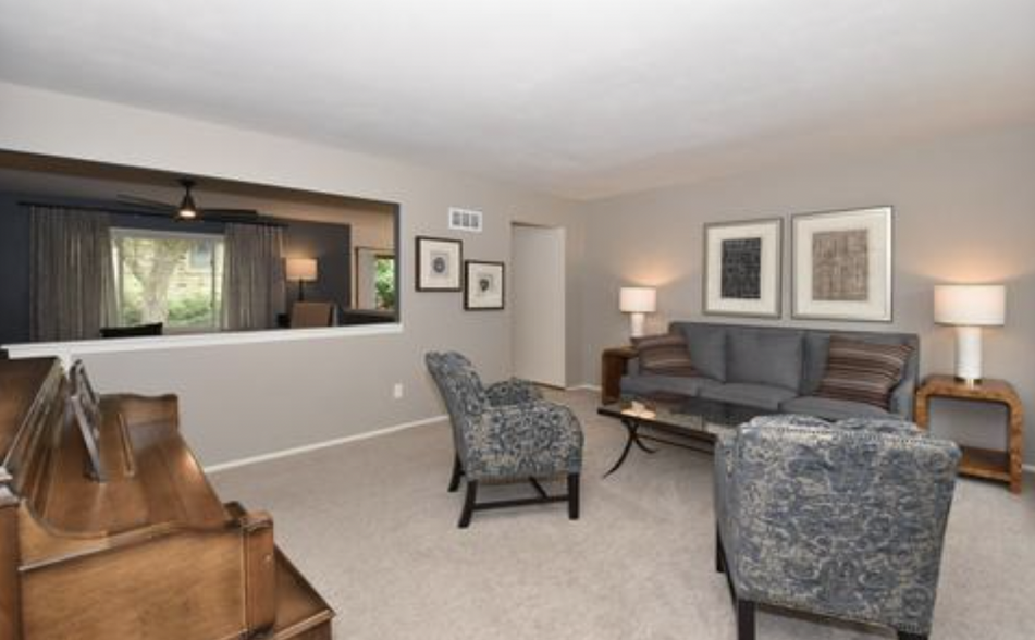 Building Photo - 6753 Hilldale Ct