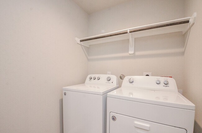 Building Photo - 7426 Flintrock Hollow Trail