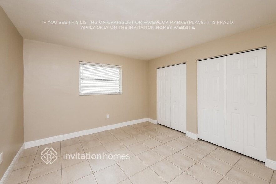 Building Photo - 8469 Windsor Dr