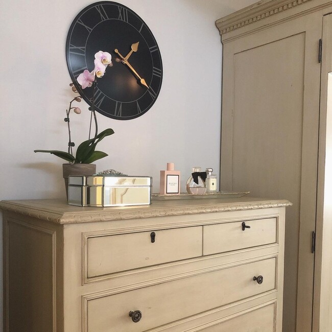 Building Photo - Mid-Century Modern Masterpiece!  South of the BLVD. Minutes to Westside, Mulholland, 405. Roscoma...