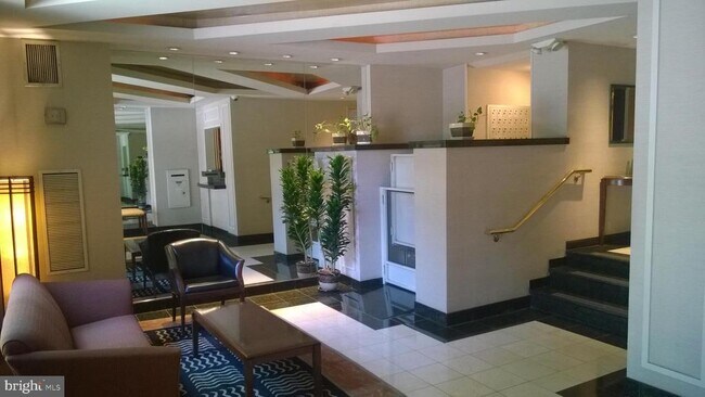 Building Photo - 1301 20th St NW