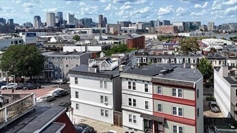 Building Photo - 84 Emerson St