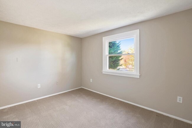 Building Photo - 10622 Cavalcade St