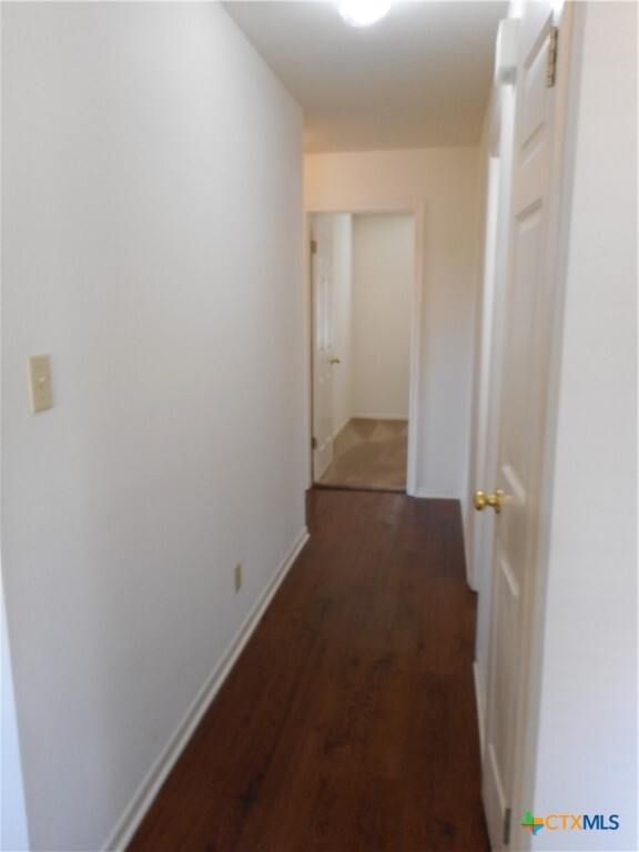 Building Photo - 214 Gemini Ct