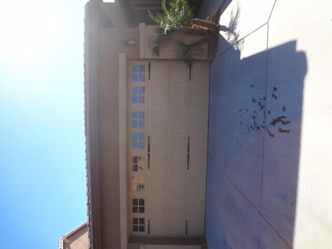 Building Photo - 1575 W Pelican Ct