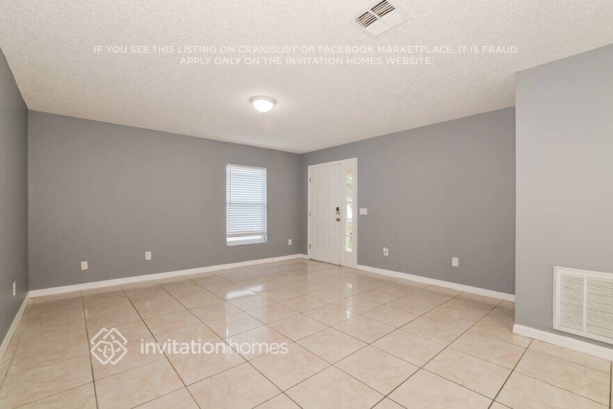 Building Photo - 2413 Ruddenstone Way