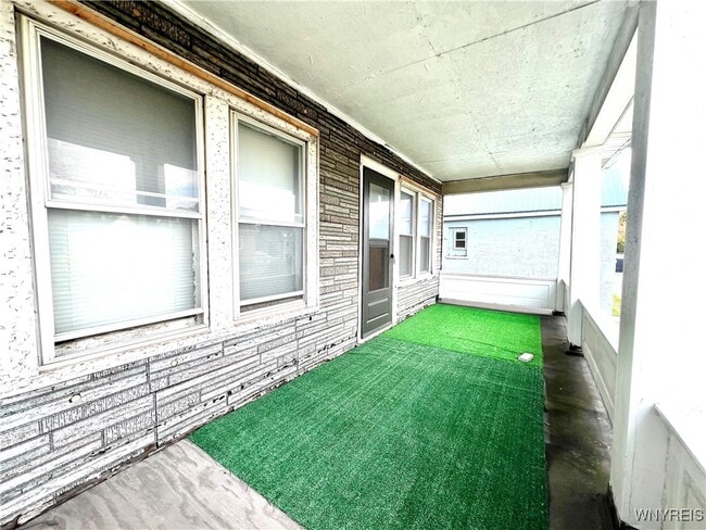 Building Photo - 1119 15th St