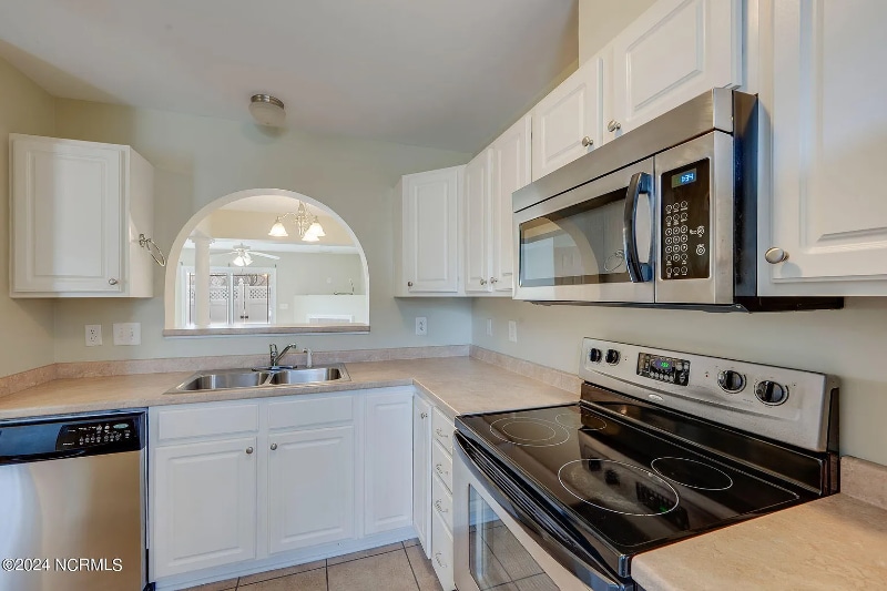 Building Photo - 4100 Kittrell Farms Dr