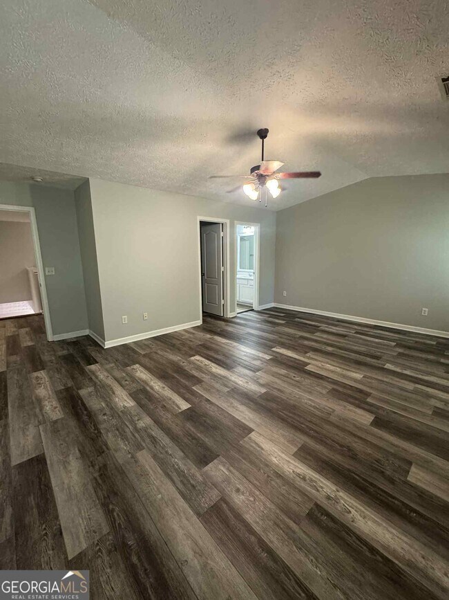 Building Photo - 355 Magnolia Gardens Walk