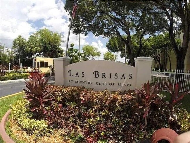 Building Photo - 6995 NW 186th St