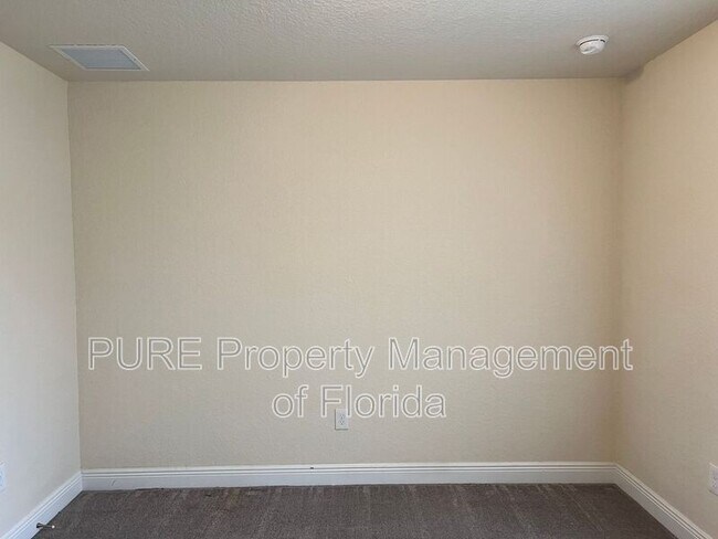 Building Photo - 9883 SW 55th Ave Rd