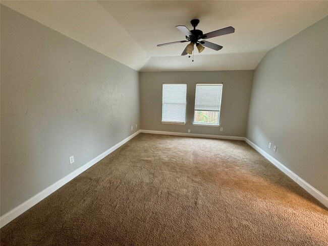 Building Photo - 1403 Waterside Village Drive