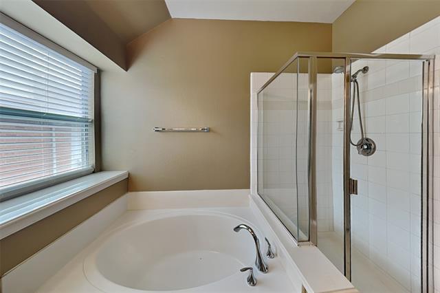 Building Photo - 11364 Lockshire Dr