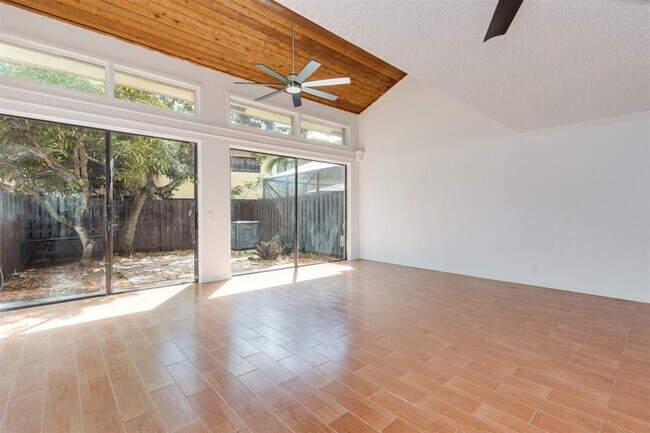 Building Photo - 7950 NW 11th Ct