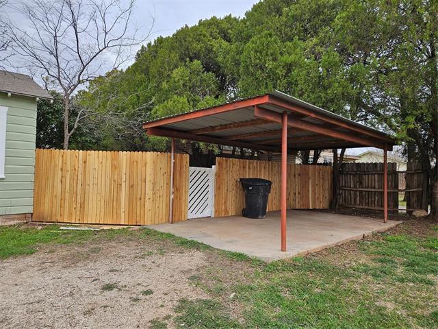 Building Photo - 541 S Mockingbird Ln