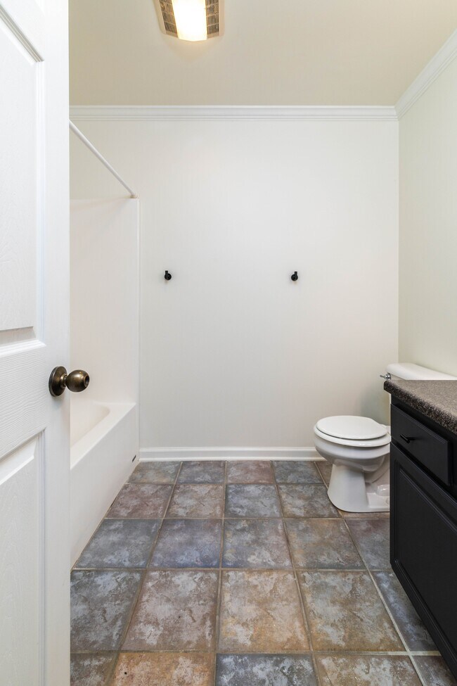 Building Photo - 1315 Lucy Way