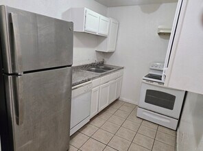 Building Photo - 3416 Wendelkin St