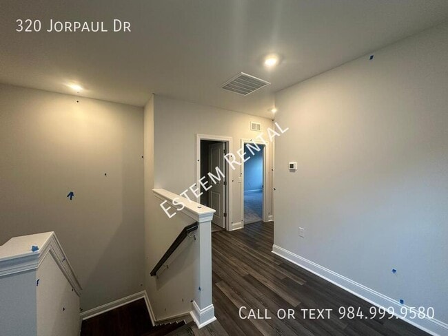 Building Photo - 320 Jorpaul Dr