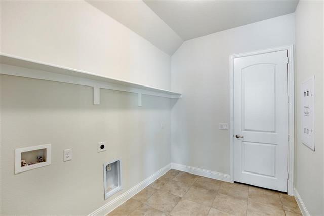 Building Photo - 4422 Juniper Ln