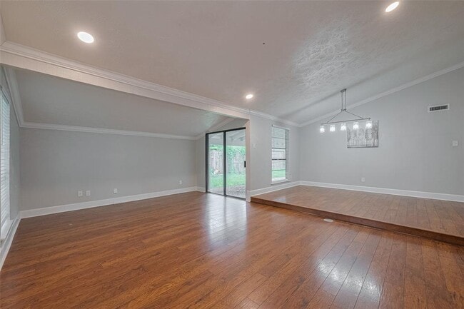 Building Photo - 3835 Cypressdale Dr