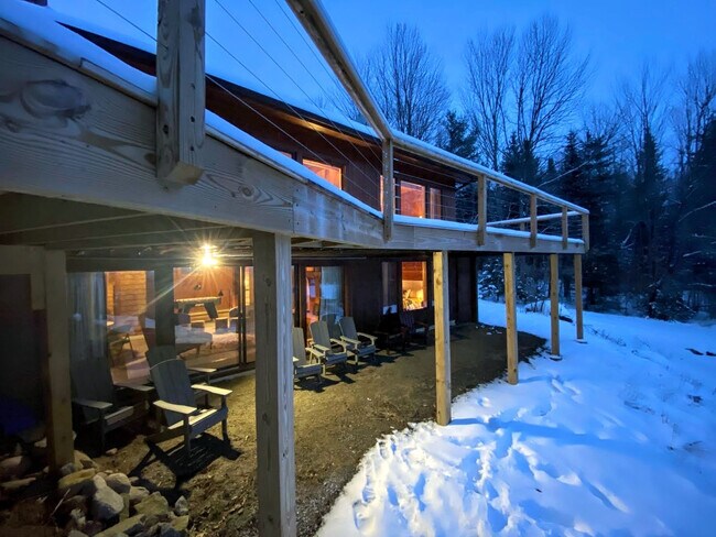 Building Photo - 51 Pierce Rd