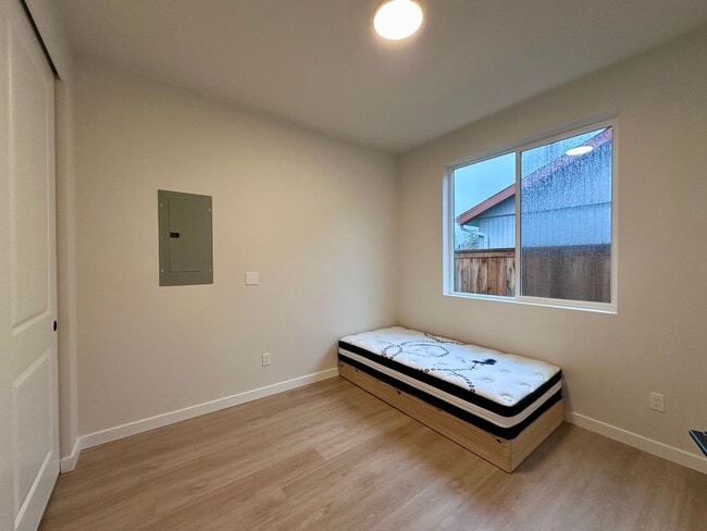 Building Photo - Brand New Built Single-Family Home in Powellhurst-Gilbert!