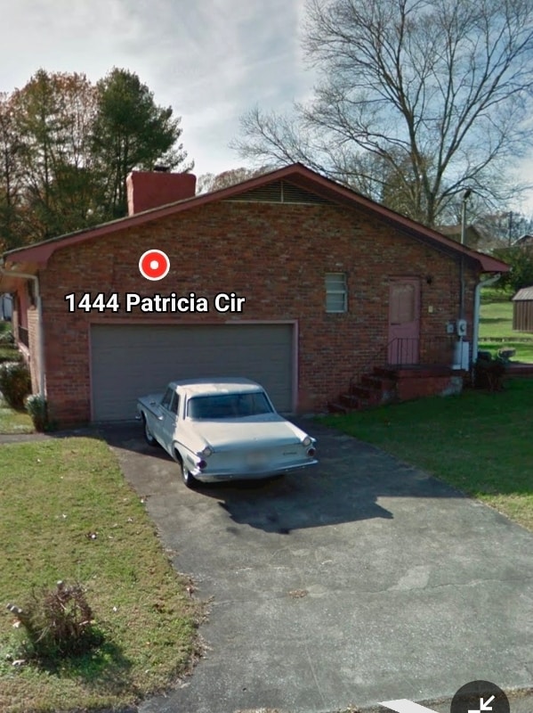 Building Photo - 1444 Patricia Cir