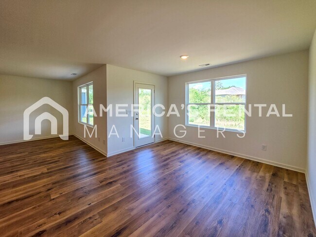 Building Photo - 609 Aberdeen Trce