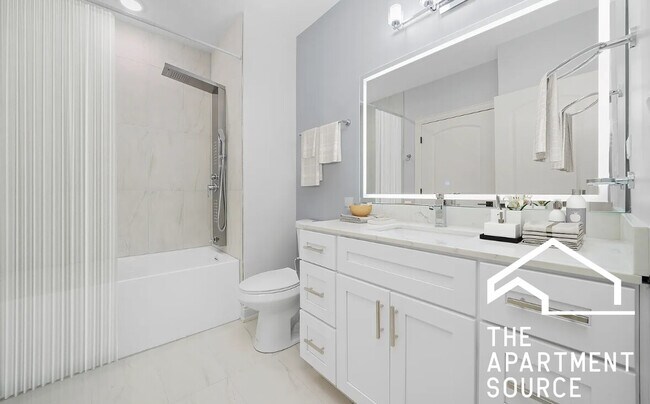 Building Photo - 215 S Westmore-Meyers Rd