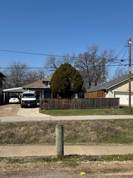 Building Photo - 5639 Santa Fe Ave