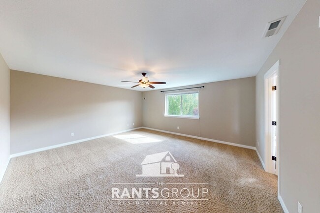 Building Photo - Stunning 4-Bedroom, 2.5 Bathroom Home on a...