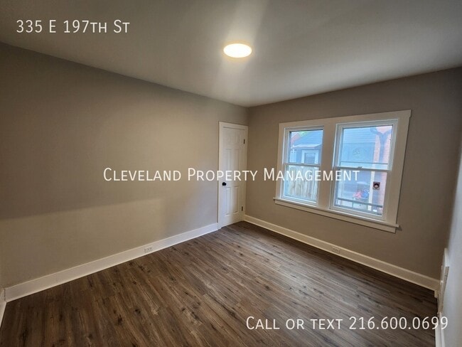 Building Photo - 335 E 197th St