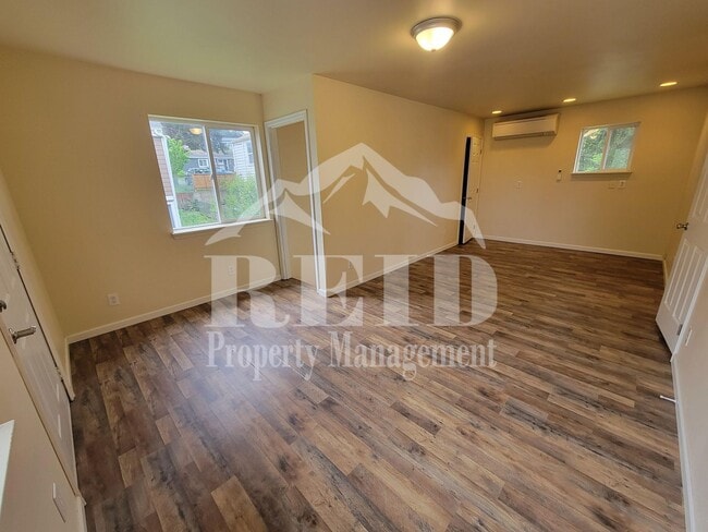 Building Photo - 4114 McCall Blvd W