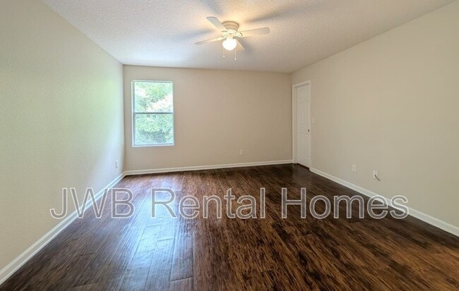 Building Photo - 7156 Timmerman Ln