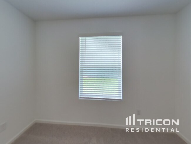 Building Photo - 10734 Lishwood Wy