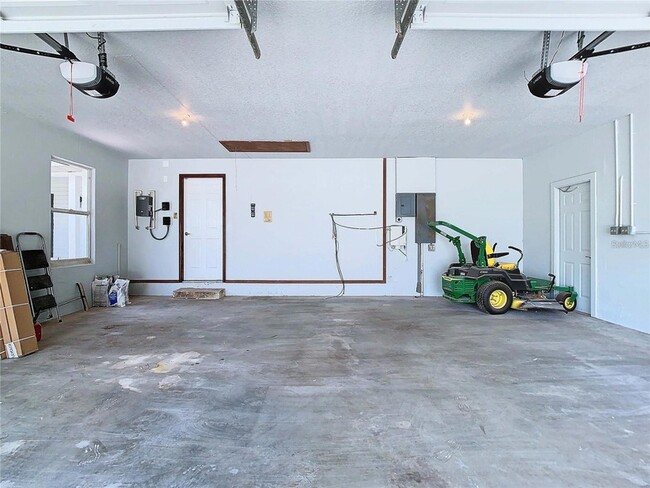 Building Photo - 4015 N Rye Rd