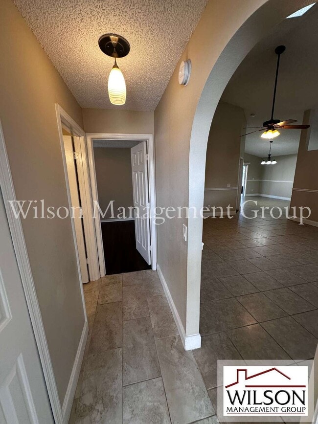 Building Photo - 2843 Crofton Way