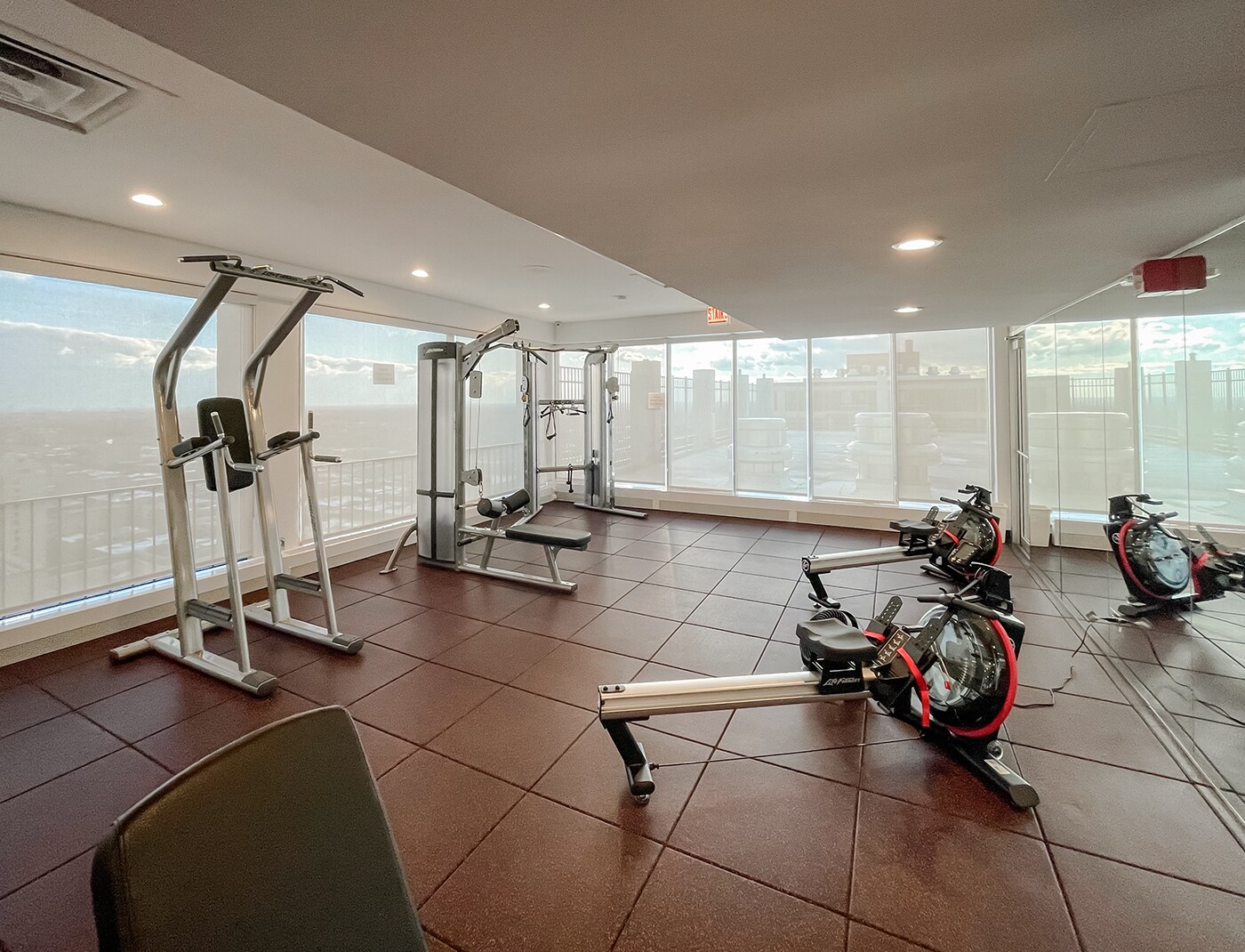 29th Floor Gym - 6171 N Sheridan Rd