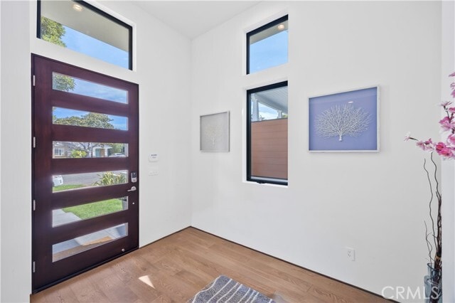 Building Photo - 332 Avenue E