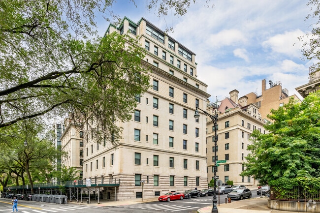 Building Photo - 30 Morningside Dr