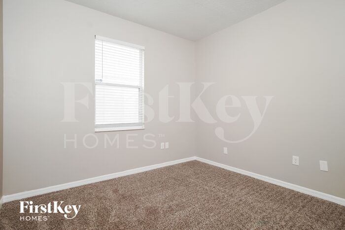 Building Photo - 15349 Montesino Dr