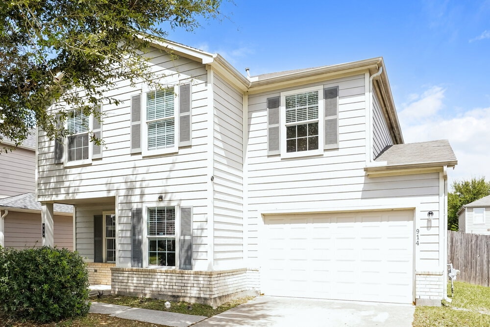 Building Photo - 914 Eagles Glide Dr