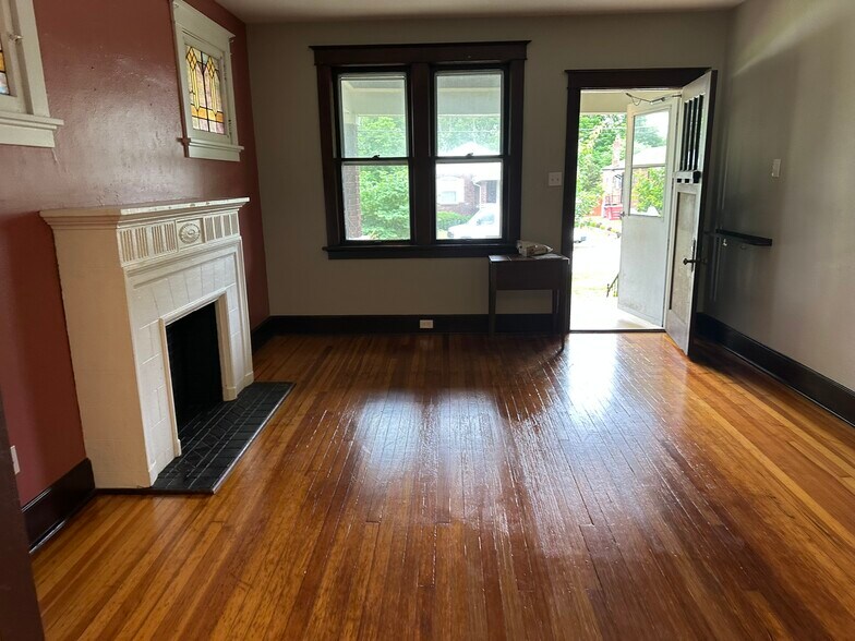 Building Photo - 7509 Trenton Ave