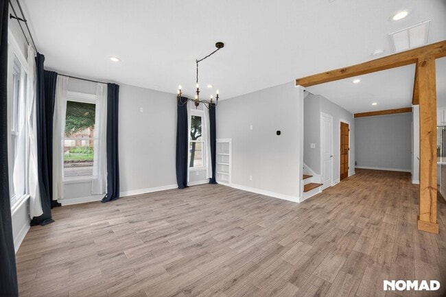 Building Photo - Charming 3BR House in Houston