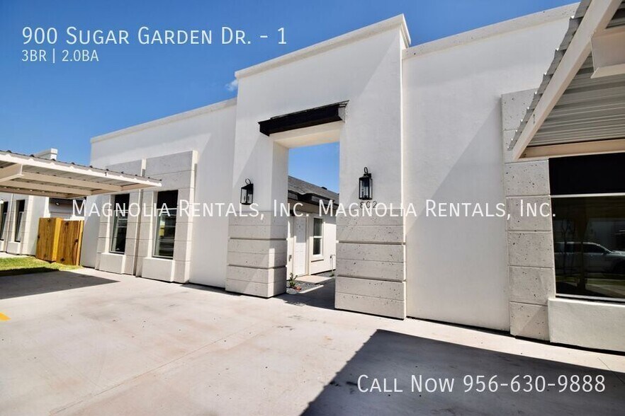 Building Photo - 900 Sugar Gdn Dr