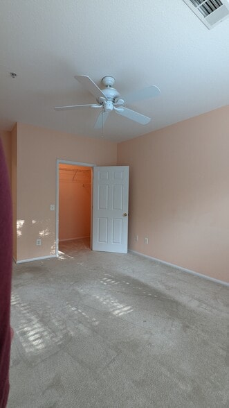 Building Photo - 1570 Spring Gate Dr